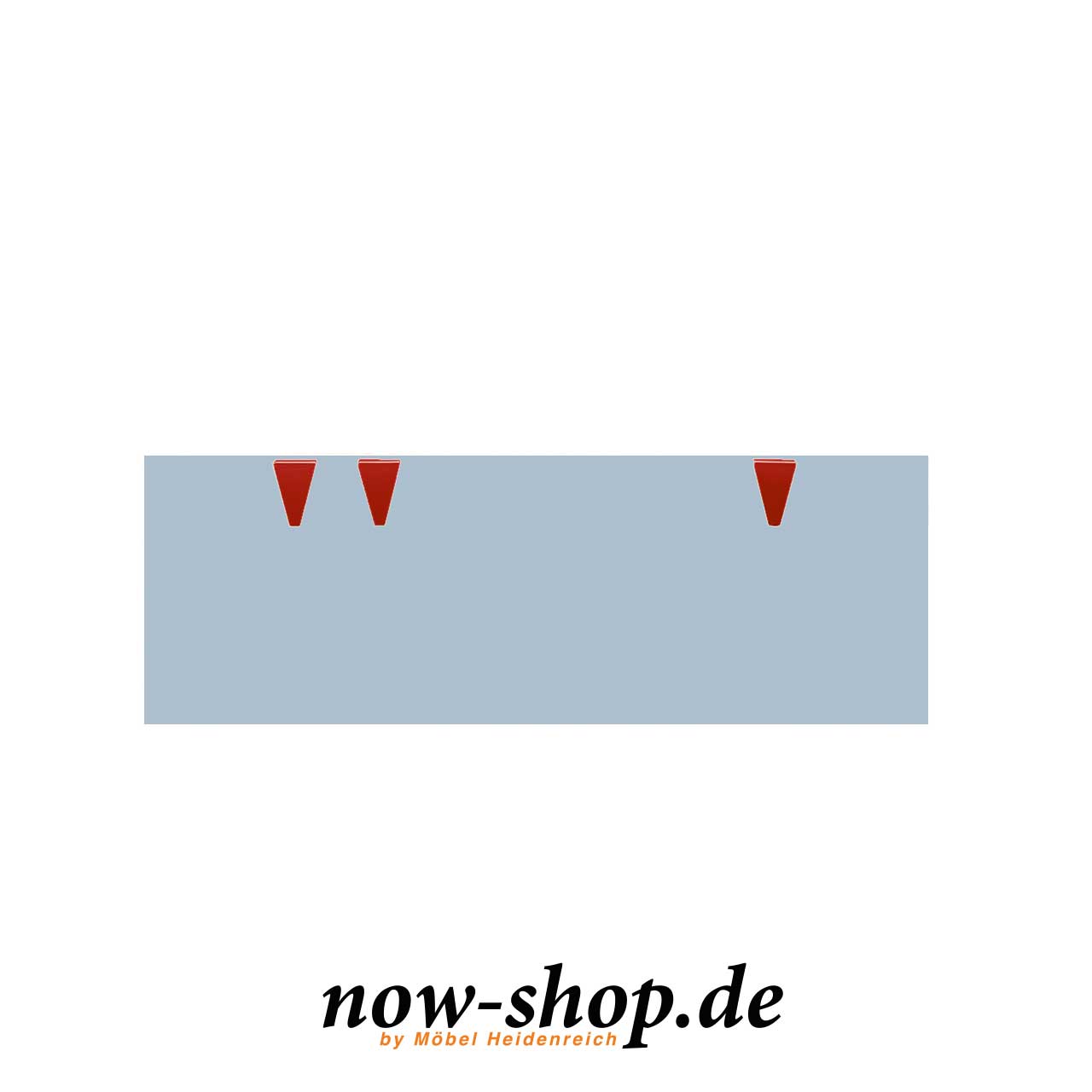 Stauraumbox mit hellblauer Front und drei roten Zähnchen als Griffe. Frontalansicht.