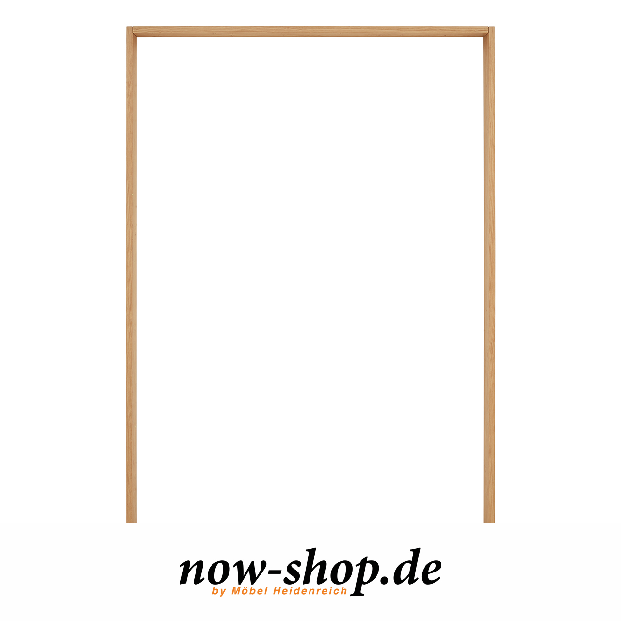 now! by hülsta - minimo Passepartout Natureiche Kleiderschrank Umrahmung Holz Natureiche frontal fotografiert.