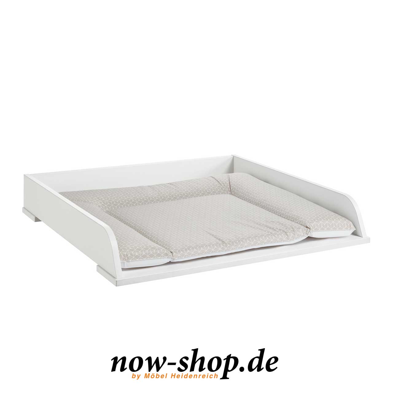 now! by hülsta minimo – Wickelaufsatz 51903 mit Wickelauflage Wickelauflage mit taupefarbenen Rauten auf Wickelaufsatz.