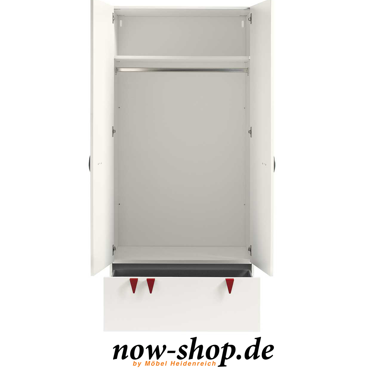 Geöffneter weißer Kleiderschrank. Man sieht eine Kleiderstange und oben ein Fach. Unten ist die Schublade geöffnet.