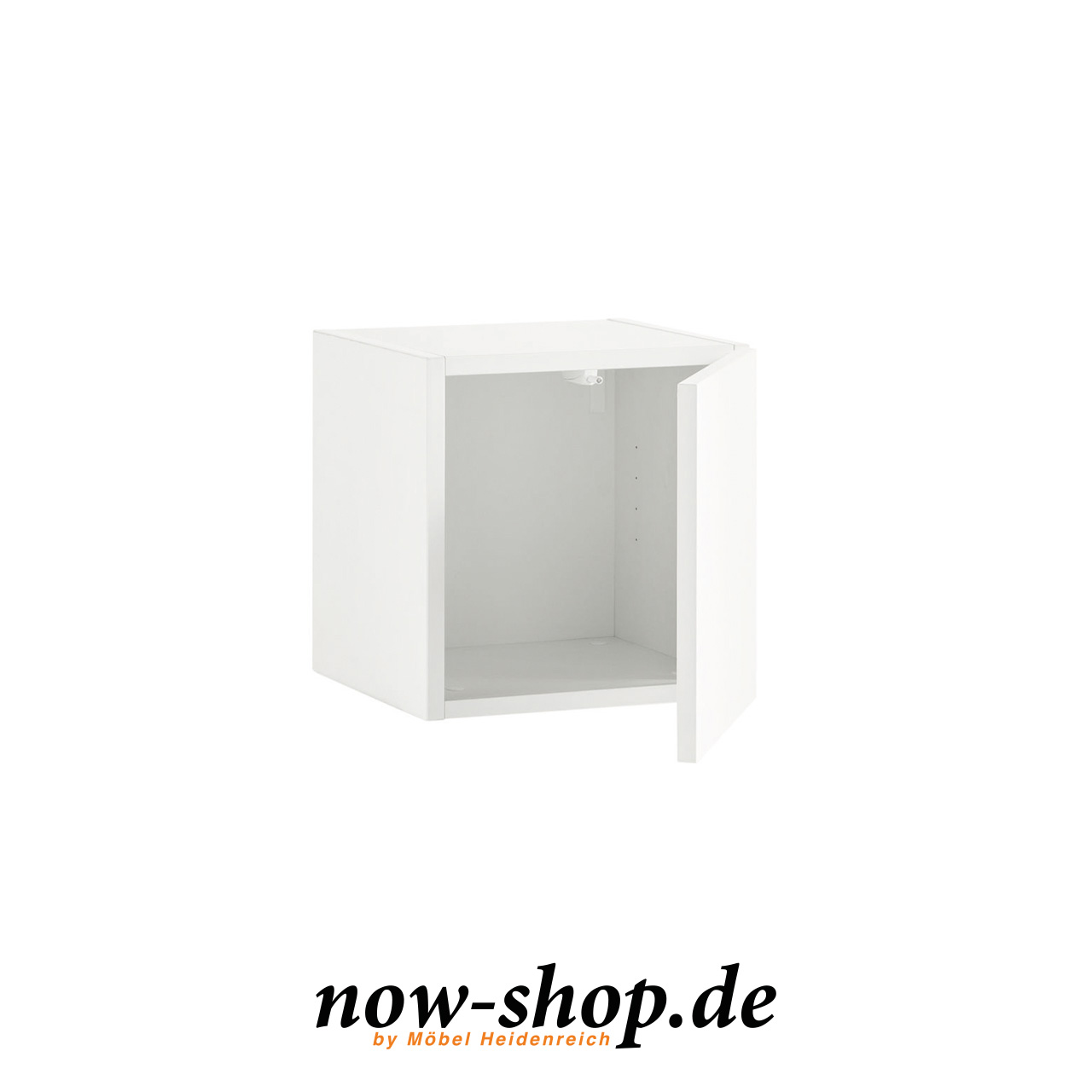 Quadratischer weißer Baukasten mit geöffneter Tür. Ein offenes Fach sichtbar.
