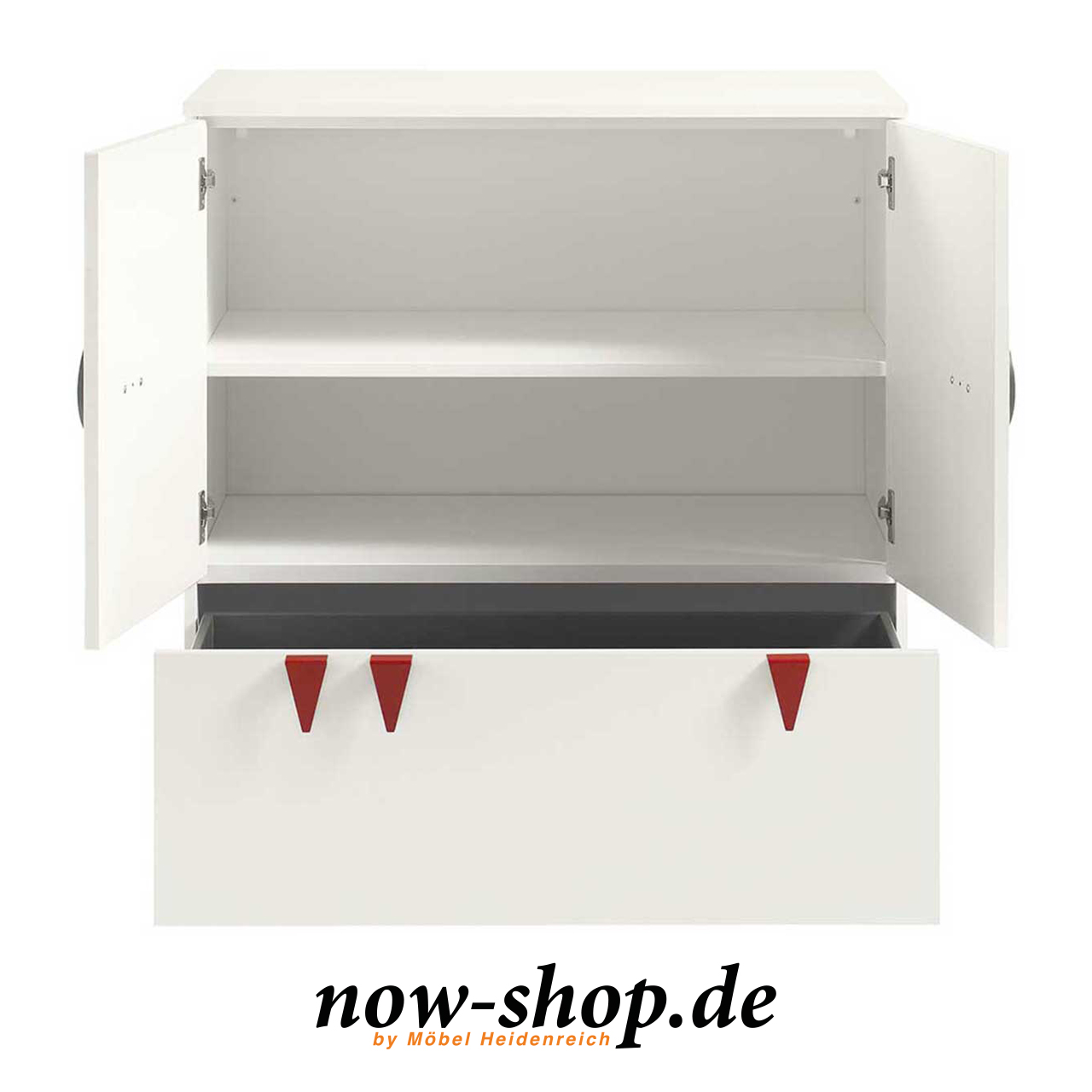 now! by hülsta – minimo Kommode mit zwei Türen und Schublade geöffnet Kinderkommode mit offenen Türen. Es sind zwei Fächer sichtbar.